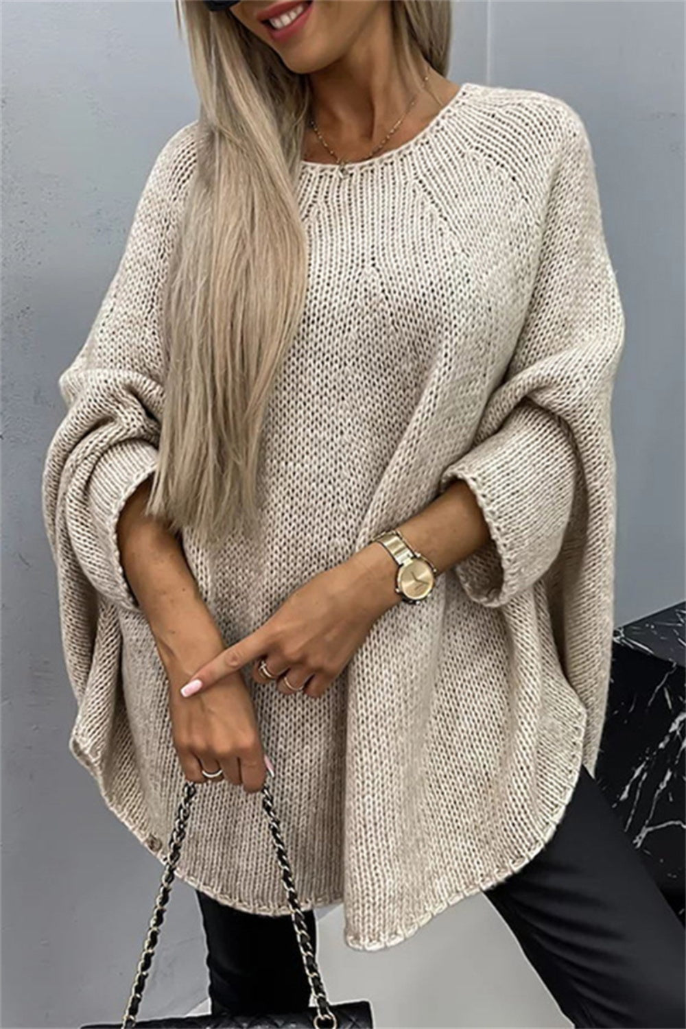 Round Neck Batwing Sleeve Sweater