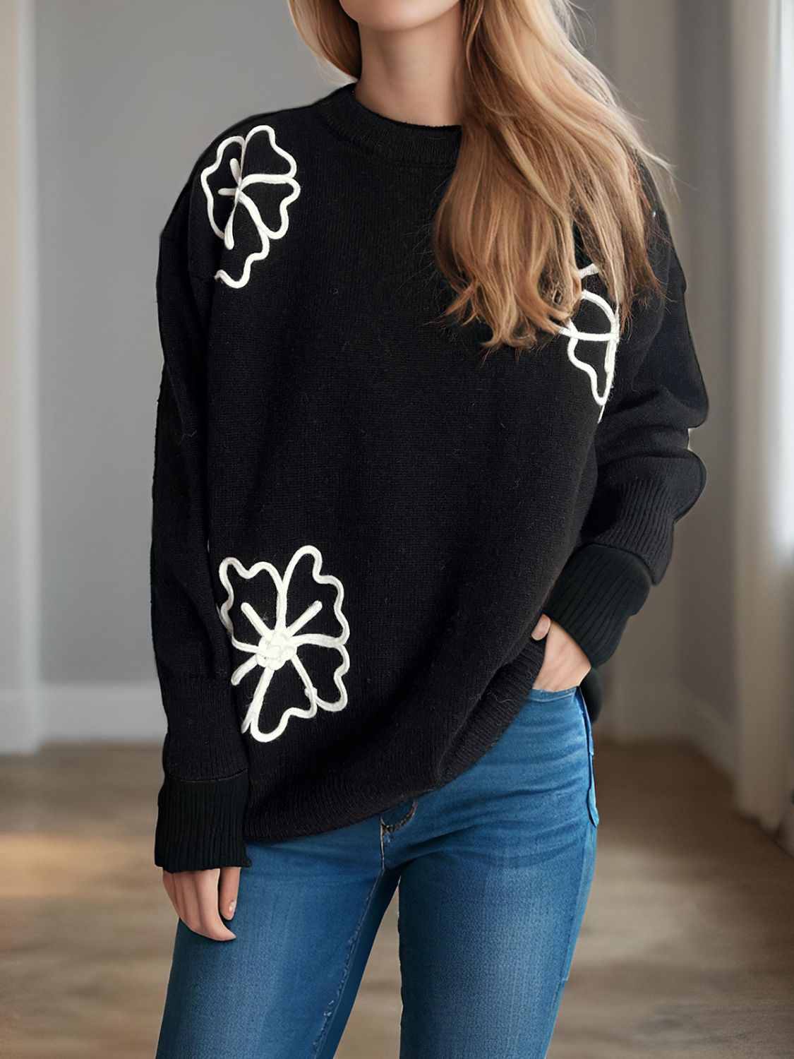 Flower Round Neck Long Sleeve Sweater