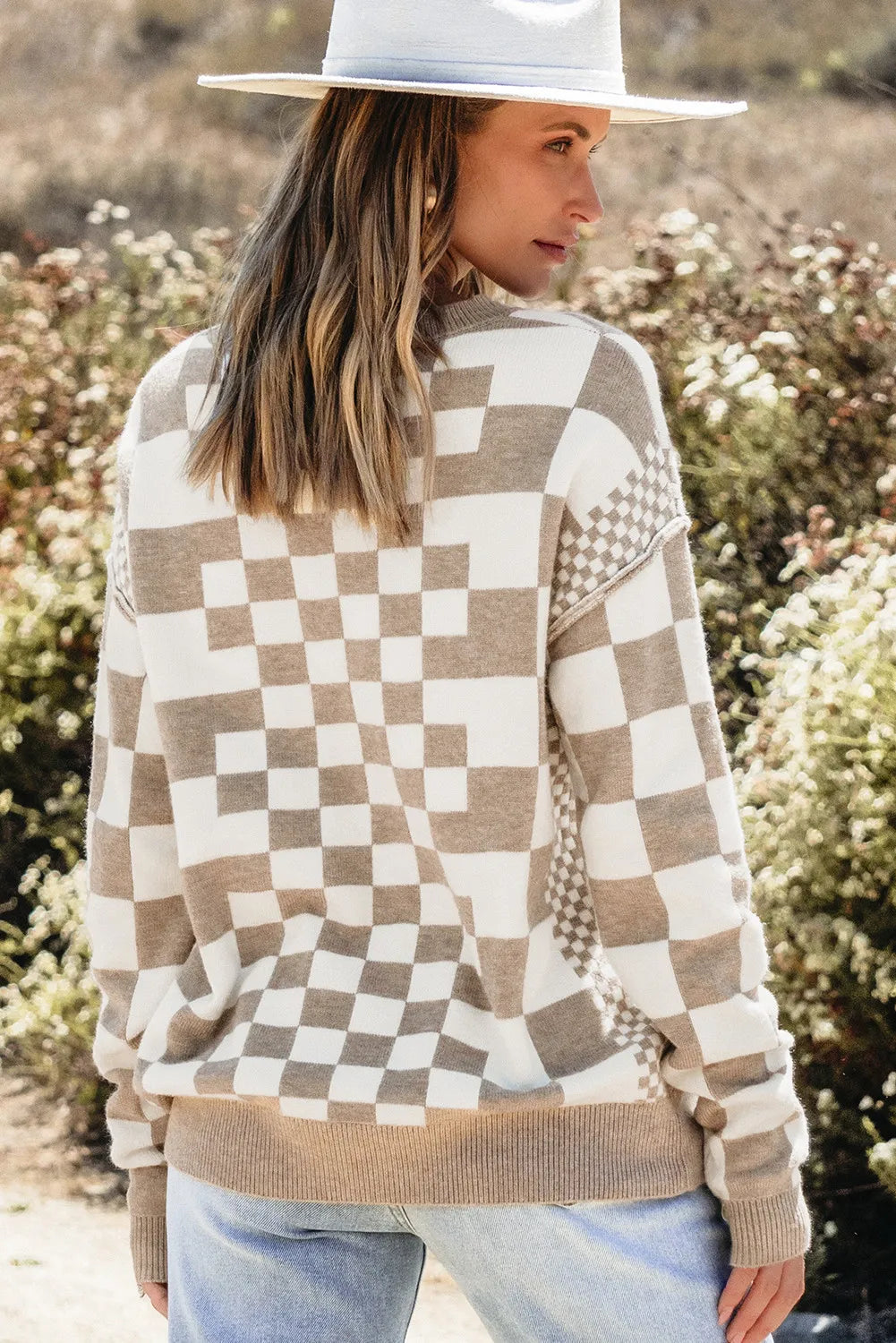 Checkered Round Neck Long Sleeve Sweater