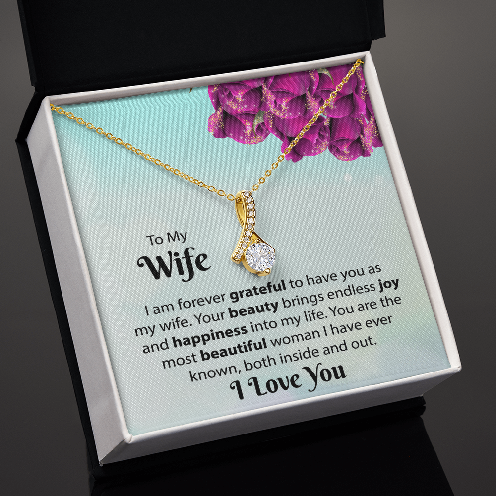 Alluring Beauty Necklace For Wife