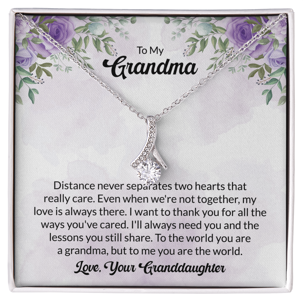 Alluring Beauty Necklace For Grandma