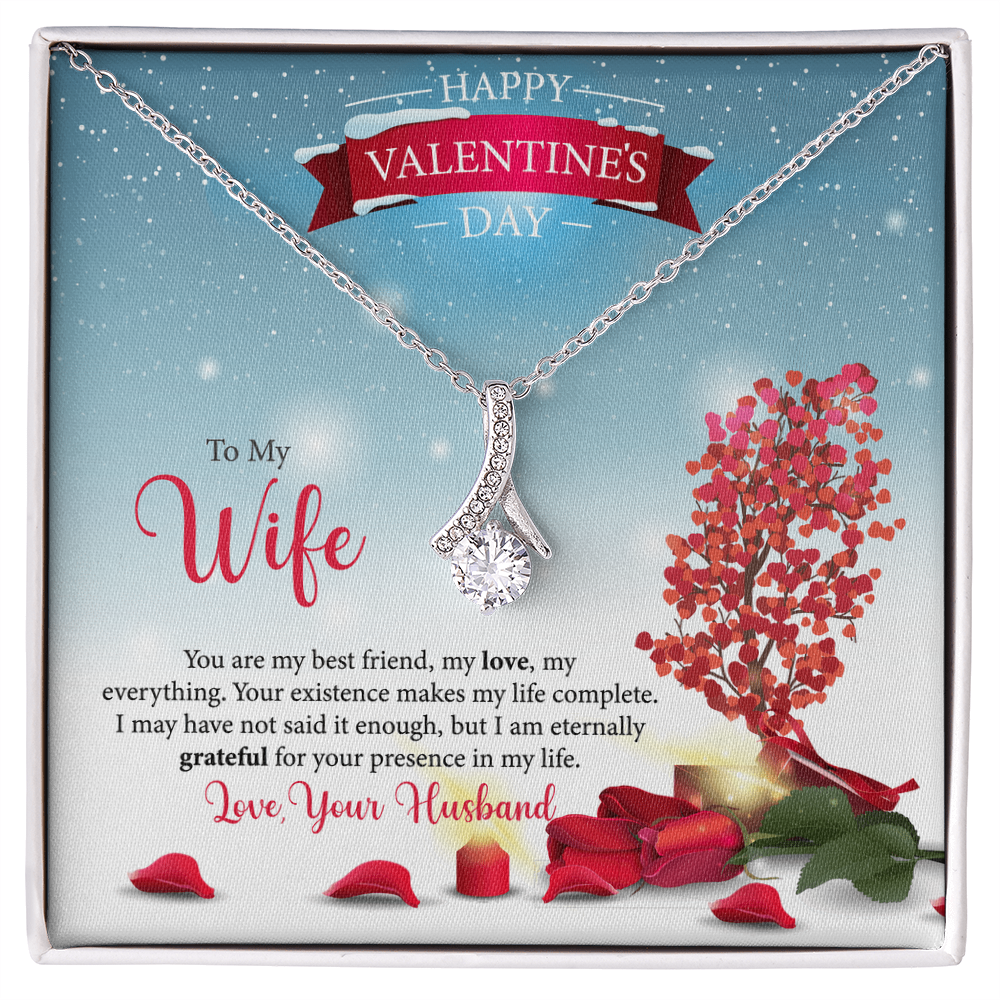 Alluring Beauty Necklace For Valentine