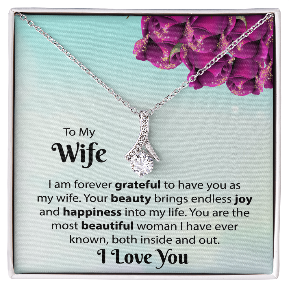 Alluring Beauty Necklace For Wife