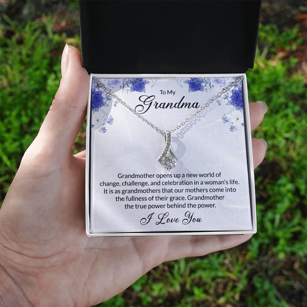 Alluring Beauty Necklace For Grandma