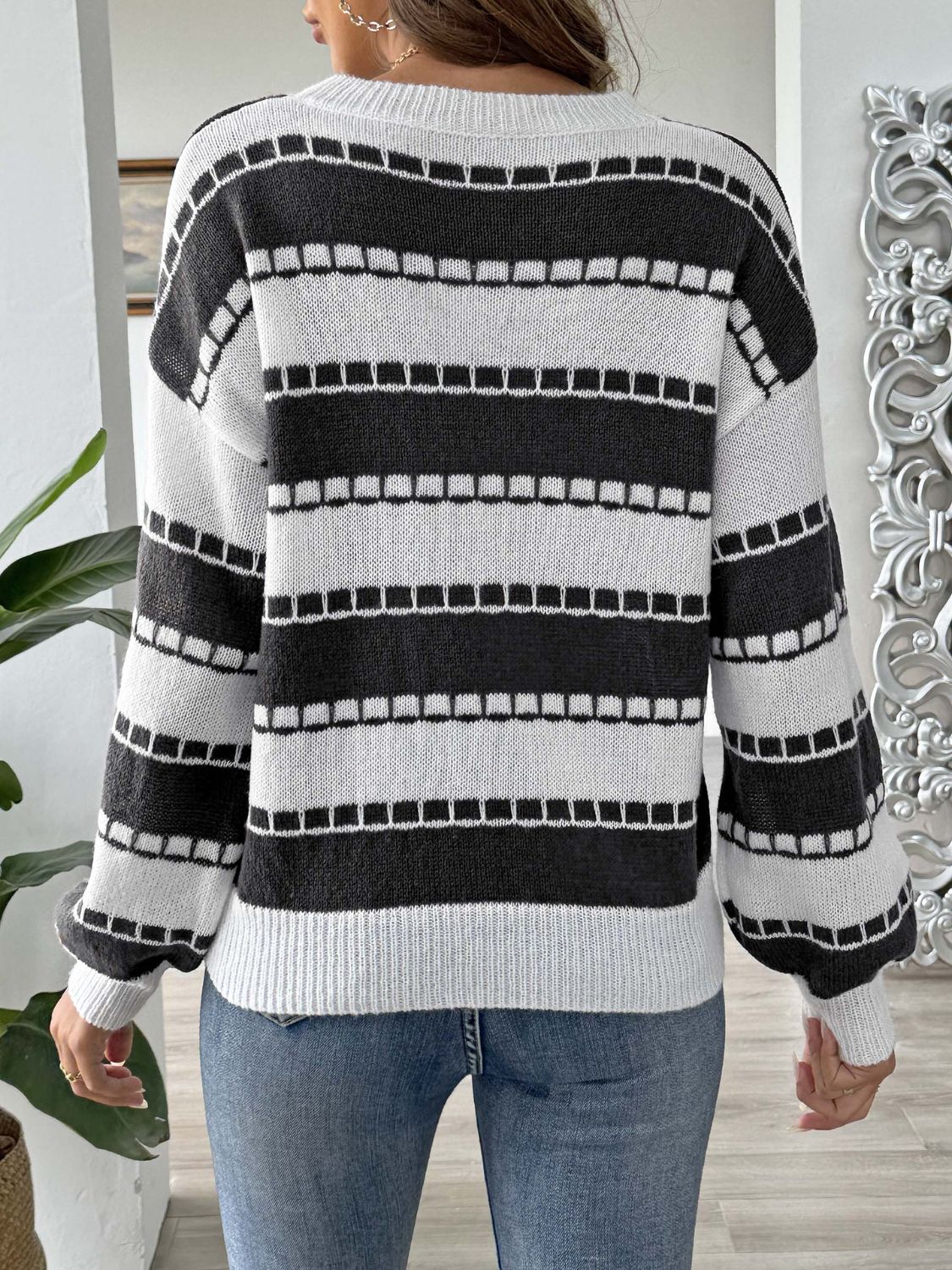 Heart Round Neck Long Sleeve Sweater